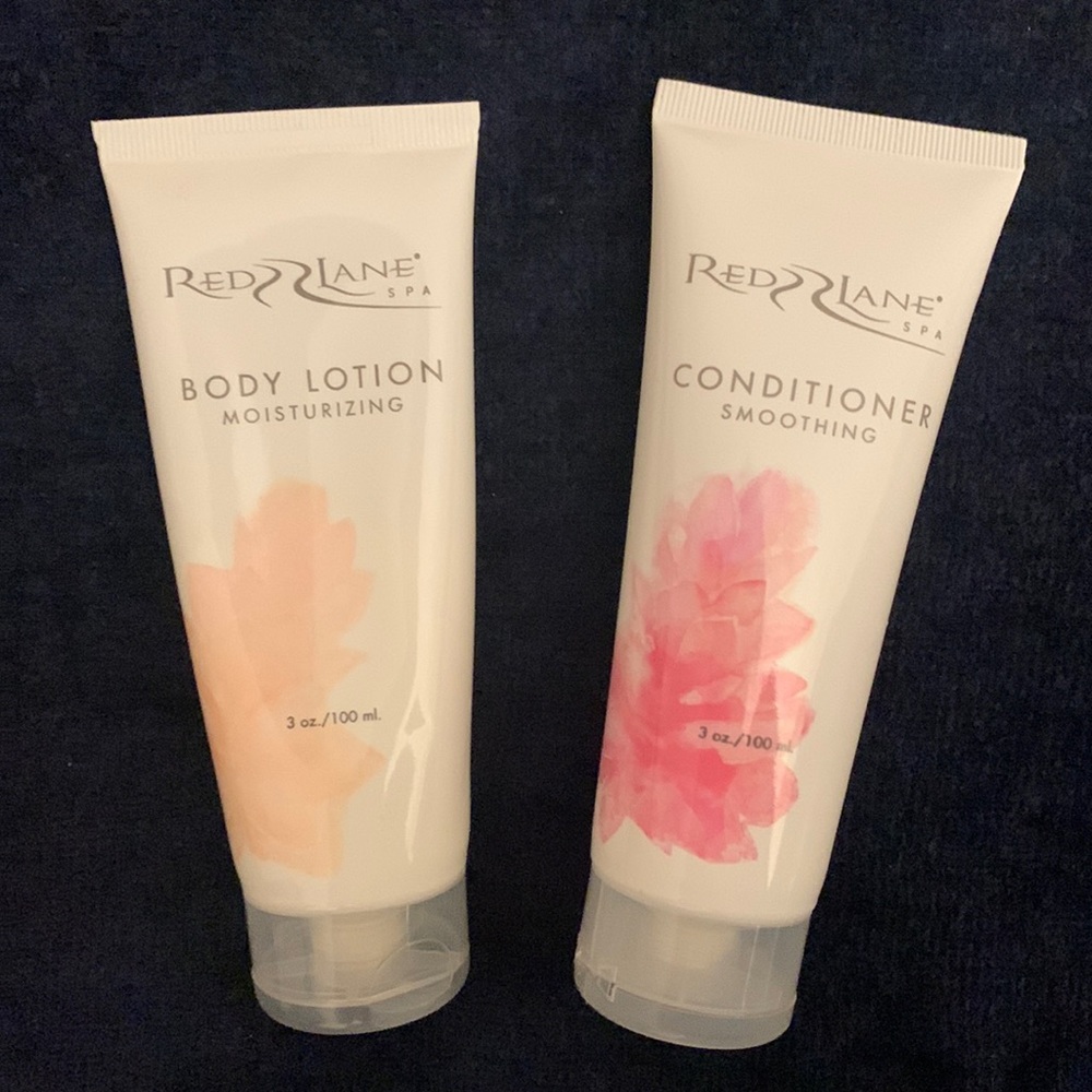 BRAND NEW: Beaches Turks & Caicos Red Lane Spa Body Lotion and Conditioner!!
